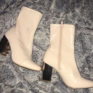 ♥️Brand NEW Boots♥️